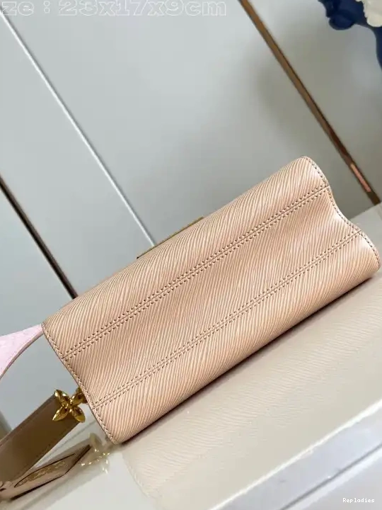 Cheap LOUIS TWIST VUITTON MM-23*17*9.5CM 0630